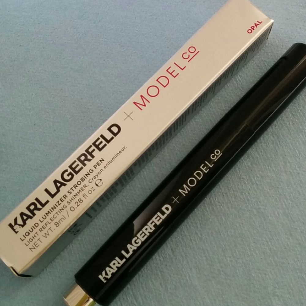 Karl Lagerfeld Liquid Luminizer Strobing Pen